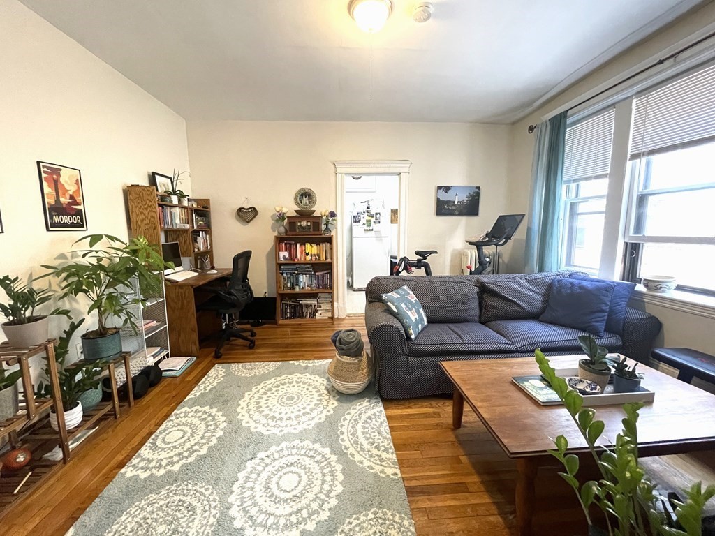 1870 Commonwealth Ave # 12