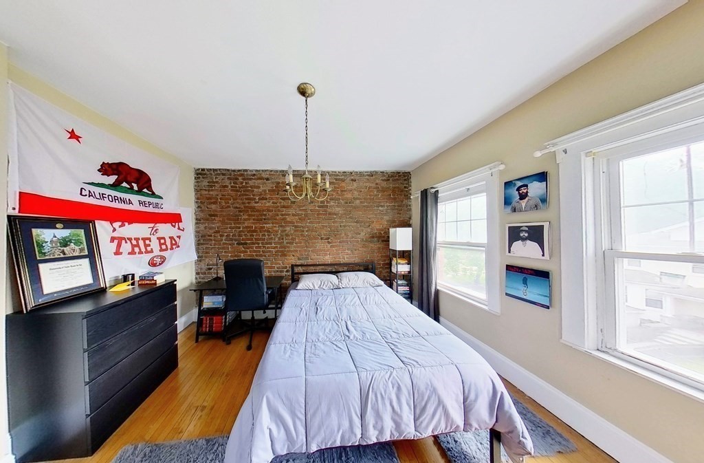 133 Chiswick Rd # 3