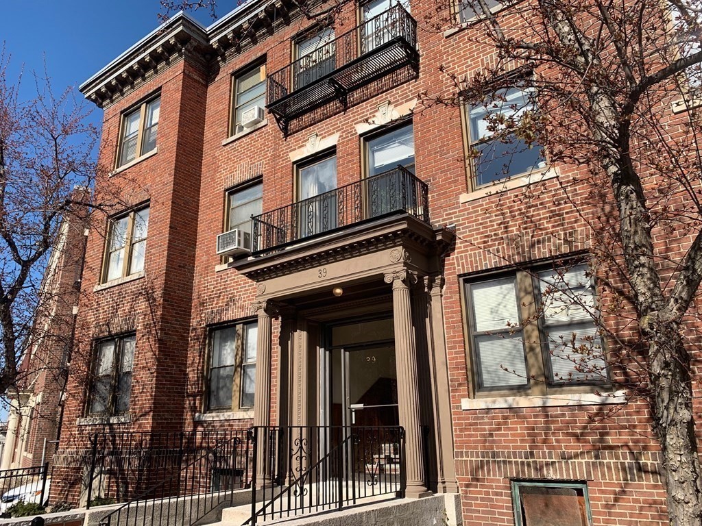 39 Park Vale # 4