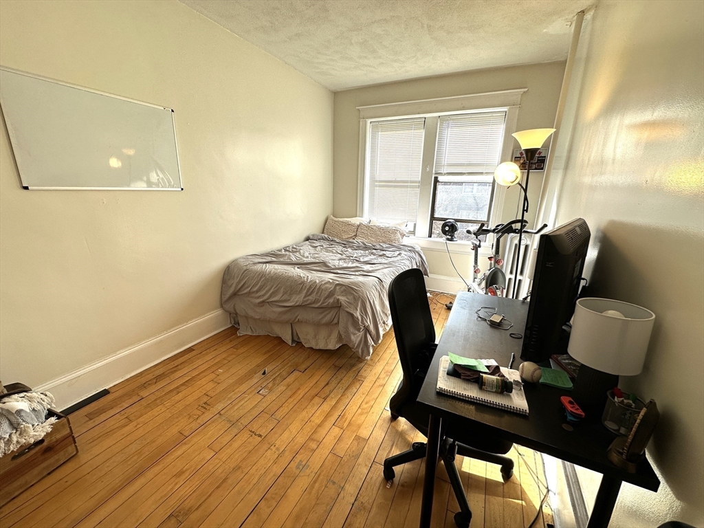 39 Park Vale # 4