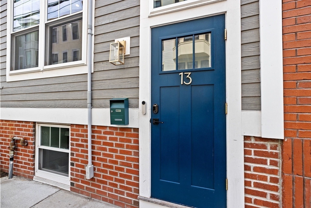 13 Haynes Street