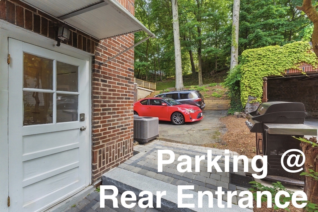 200 Winchester St # 1