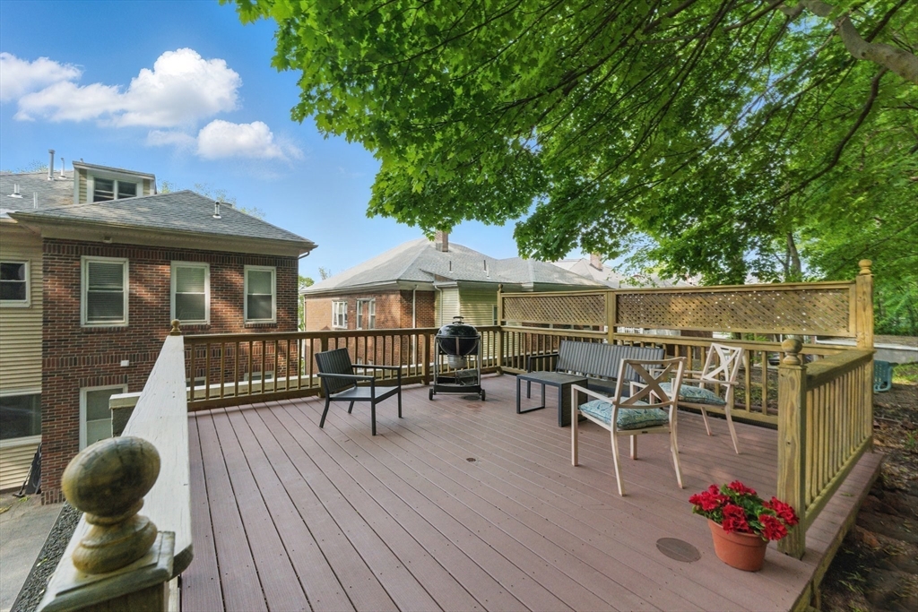 200 Winchester St # 1