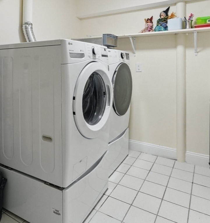 200 Winchester St # 1