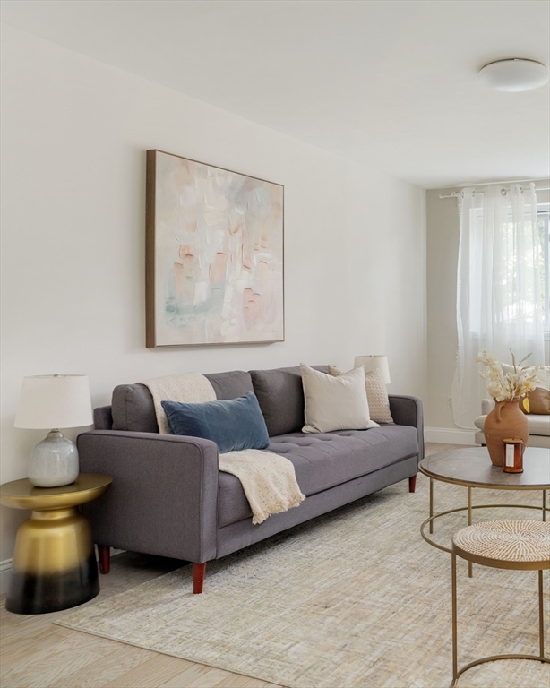 326 Broadway # 10