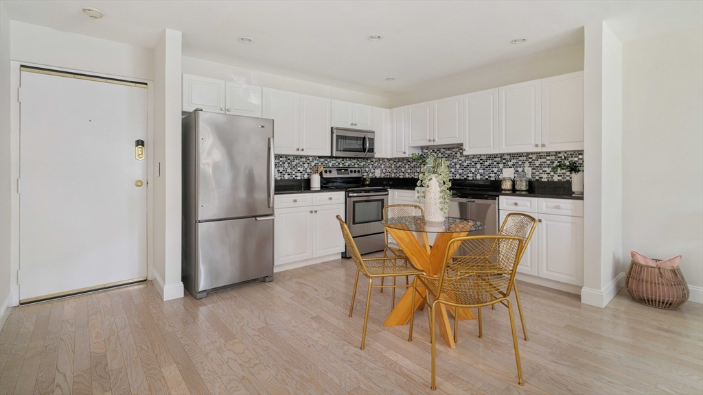 326 Broadway # 10