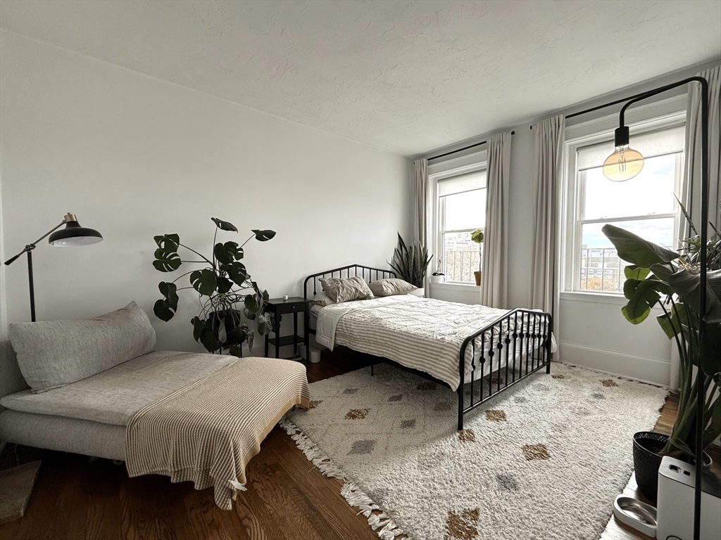 137 Peterborough # 27