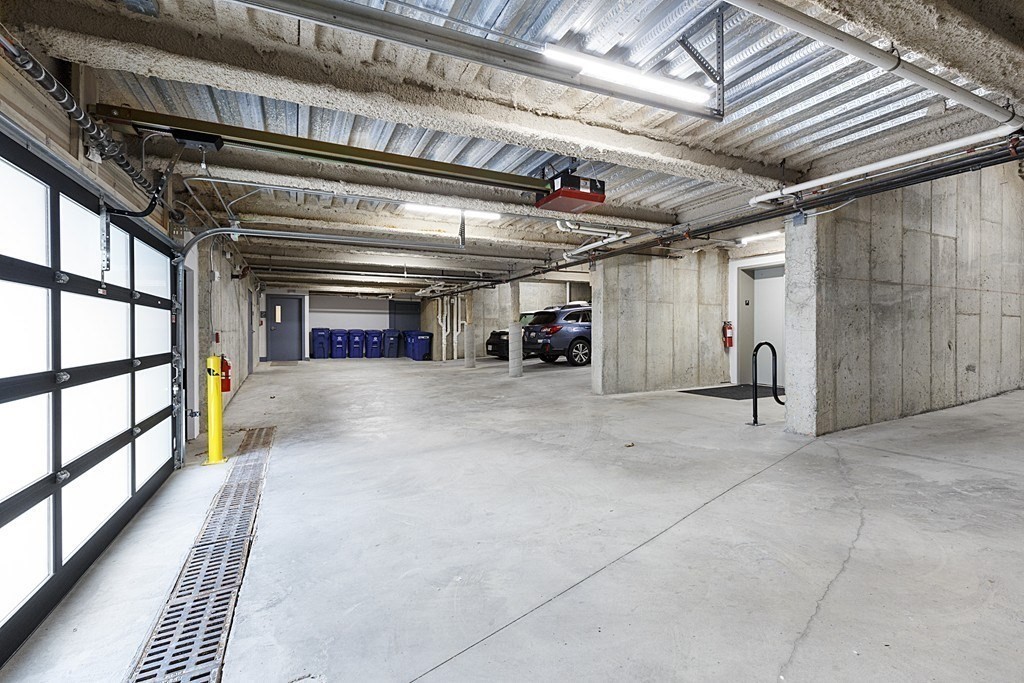 40 Fisher Ave # 202
