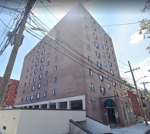 94 Beacon St # 27