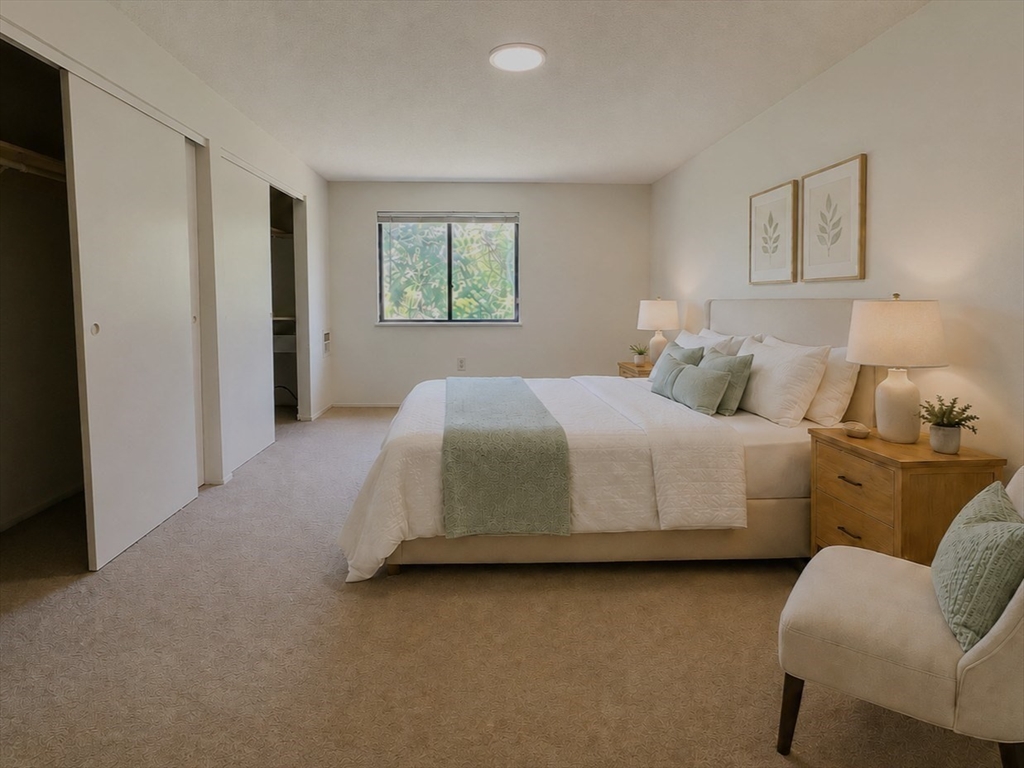 25 Village Rock Ln # 12