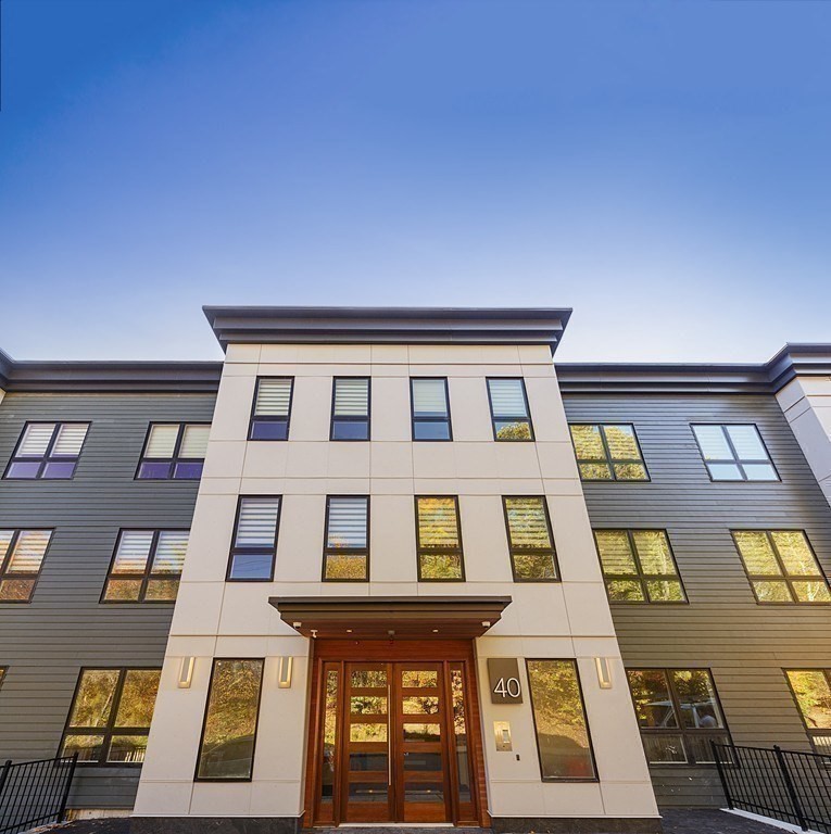 40 Fisher Ave Unit: UT02