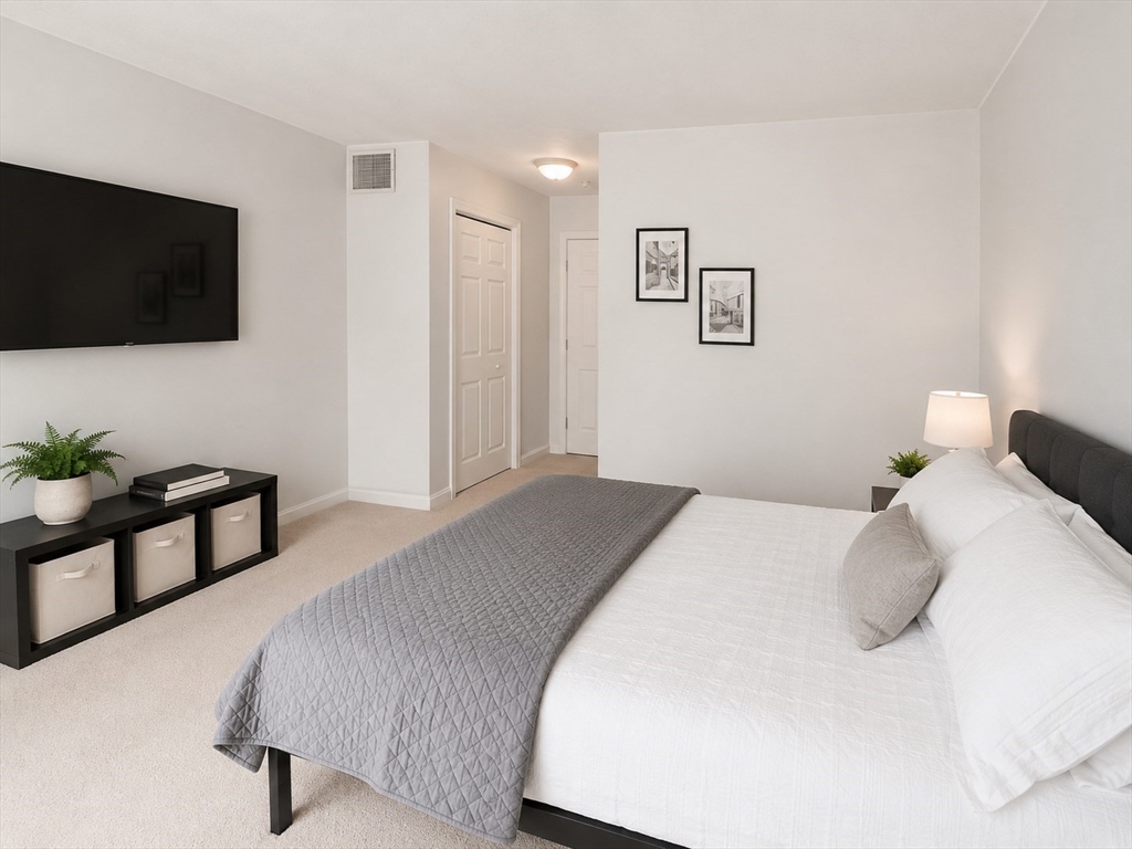 1304-1312 Commonwealth Ave # 6