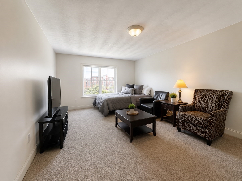 1304-1312 Commonwealth Ave # 6
