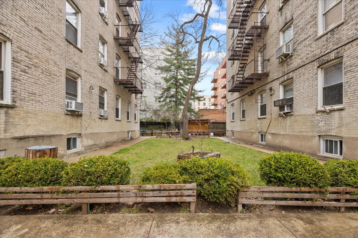 763 OCEAN Parkway 4J