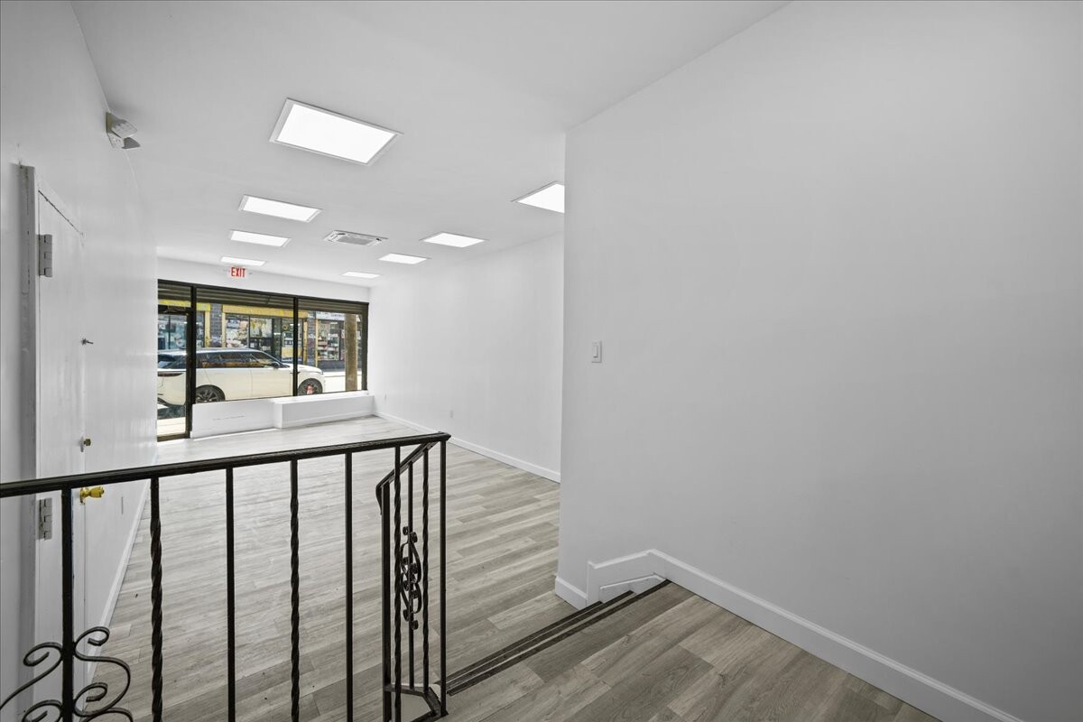 403 NEW LOTS Avenue STOREFRONT