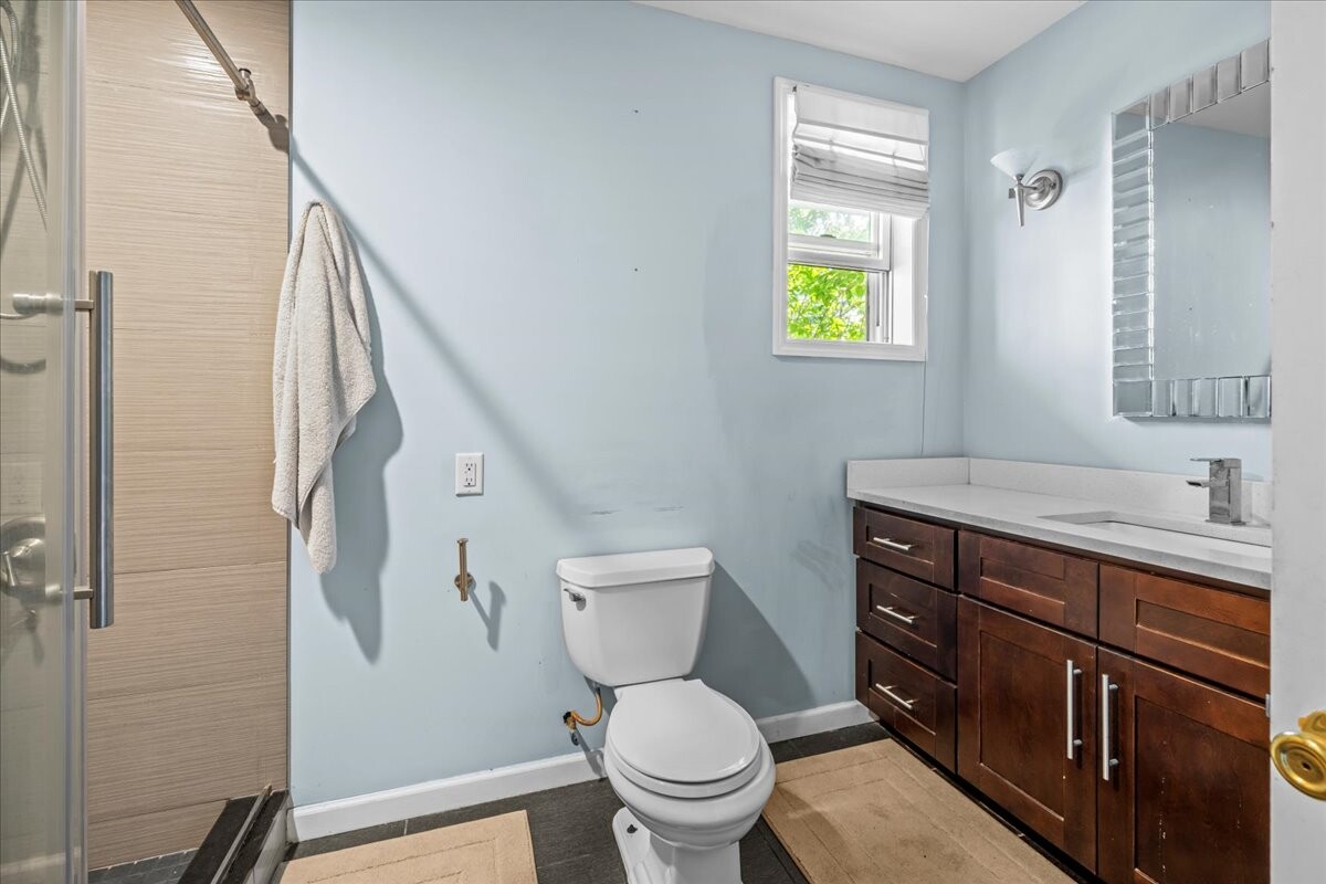 117-03 NEWPORT Avenue