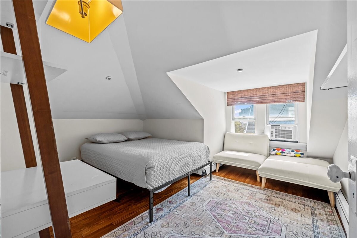 117-03 NEWPORT Avenue