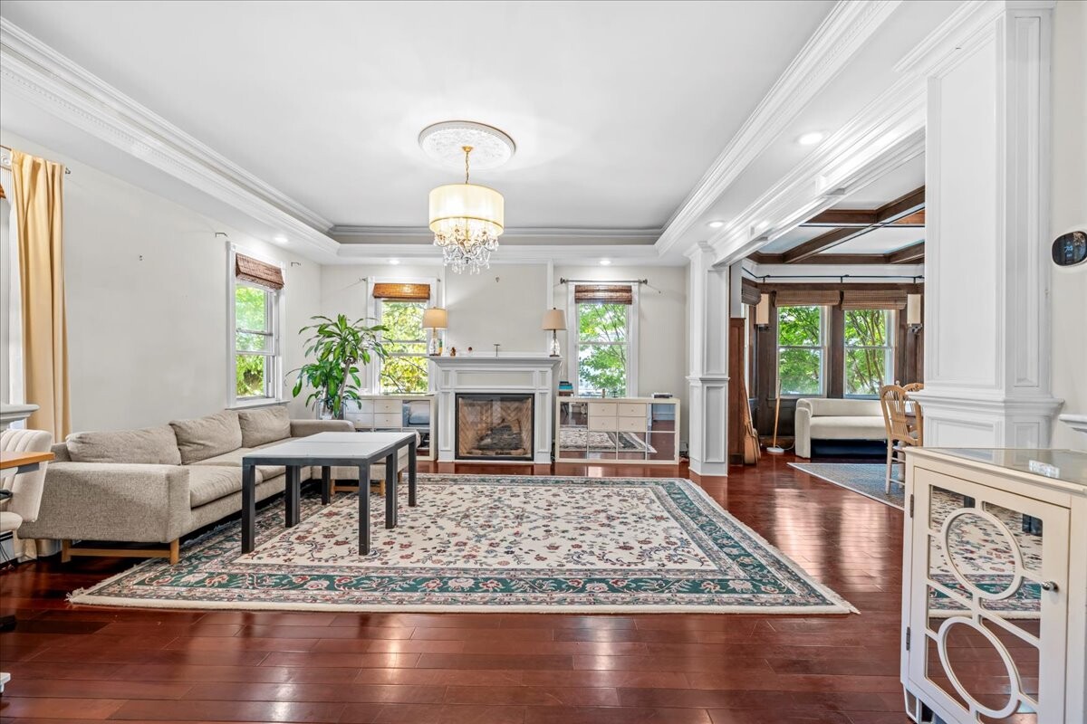 117-03 NEWPORT Avenue