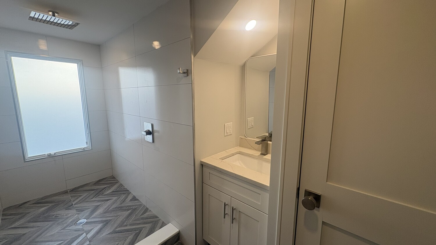 512 BEACH 130TH Street 3A