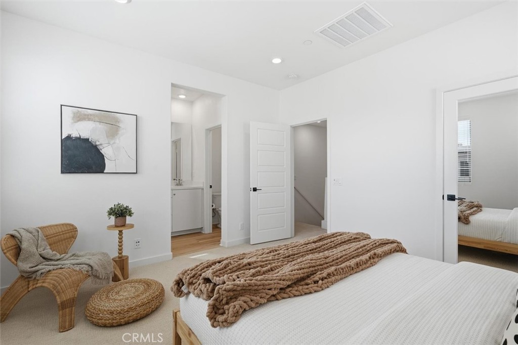 361 Gelding Way