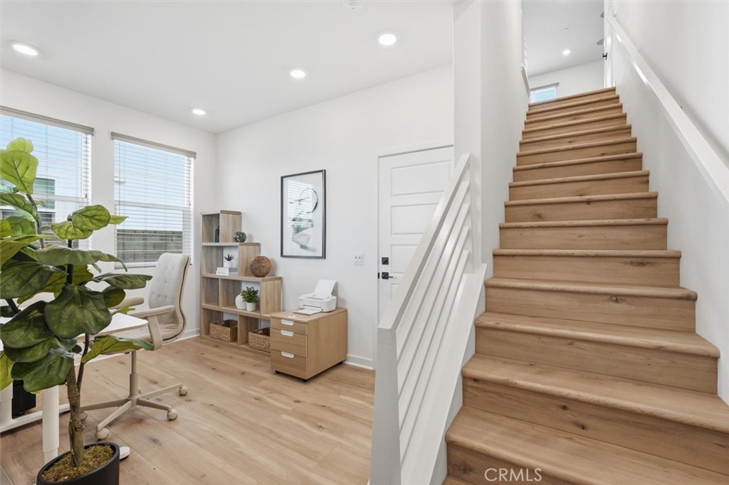 361 Gelding Way