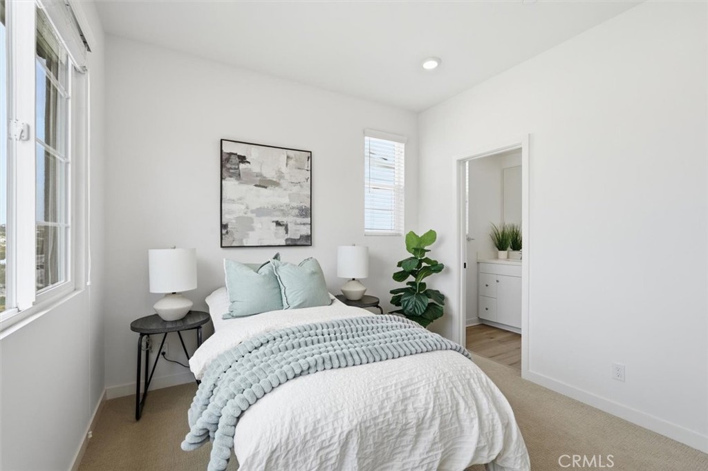 361 Gelding Way