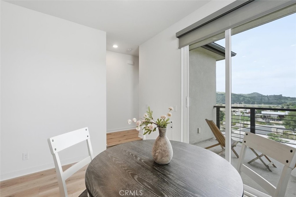 361 Gelding Way