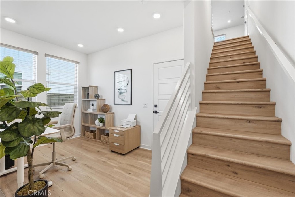 361 Gelding Way
