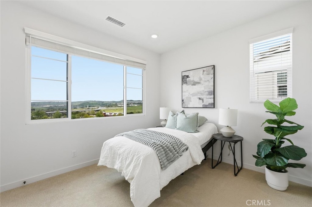 361 Gelding Way