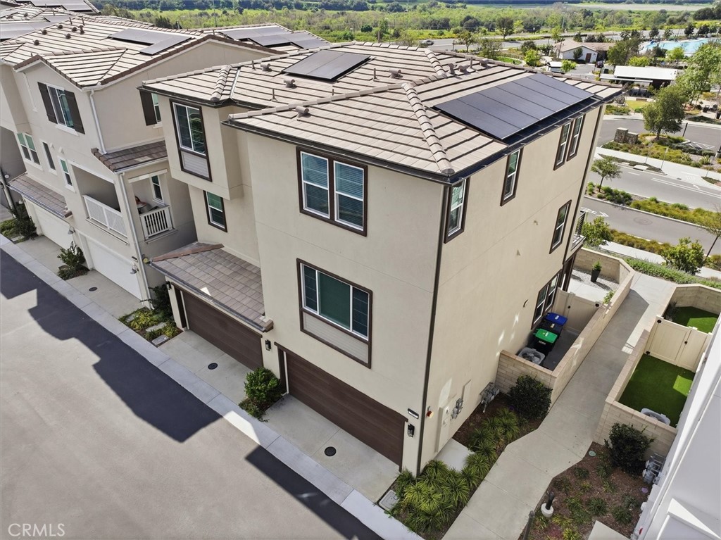 361 Gelding Way
