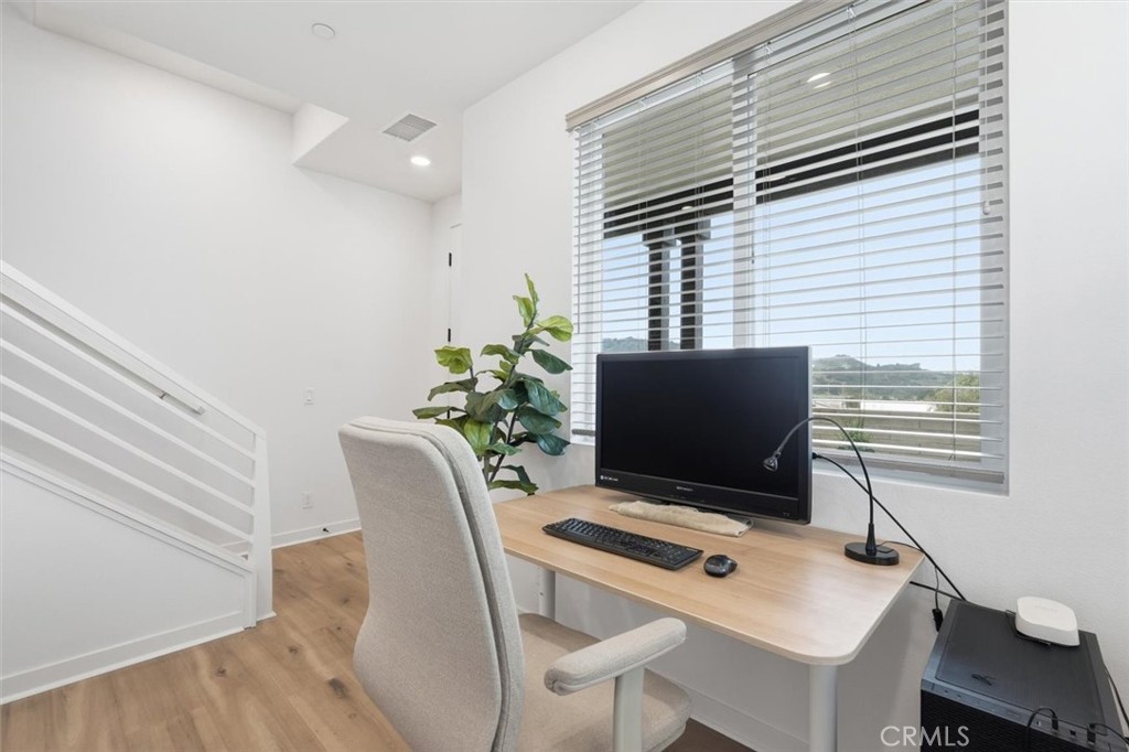 361 Gelding Way