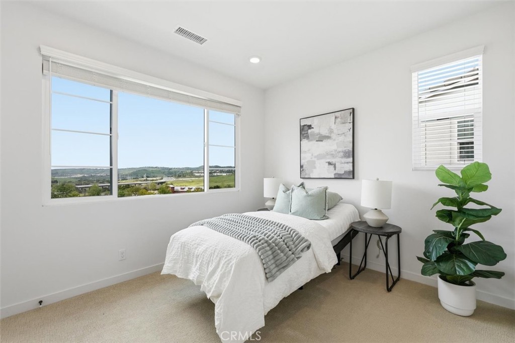 361 Gelding Way