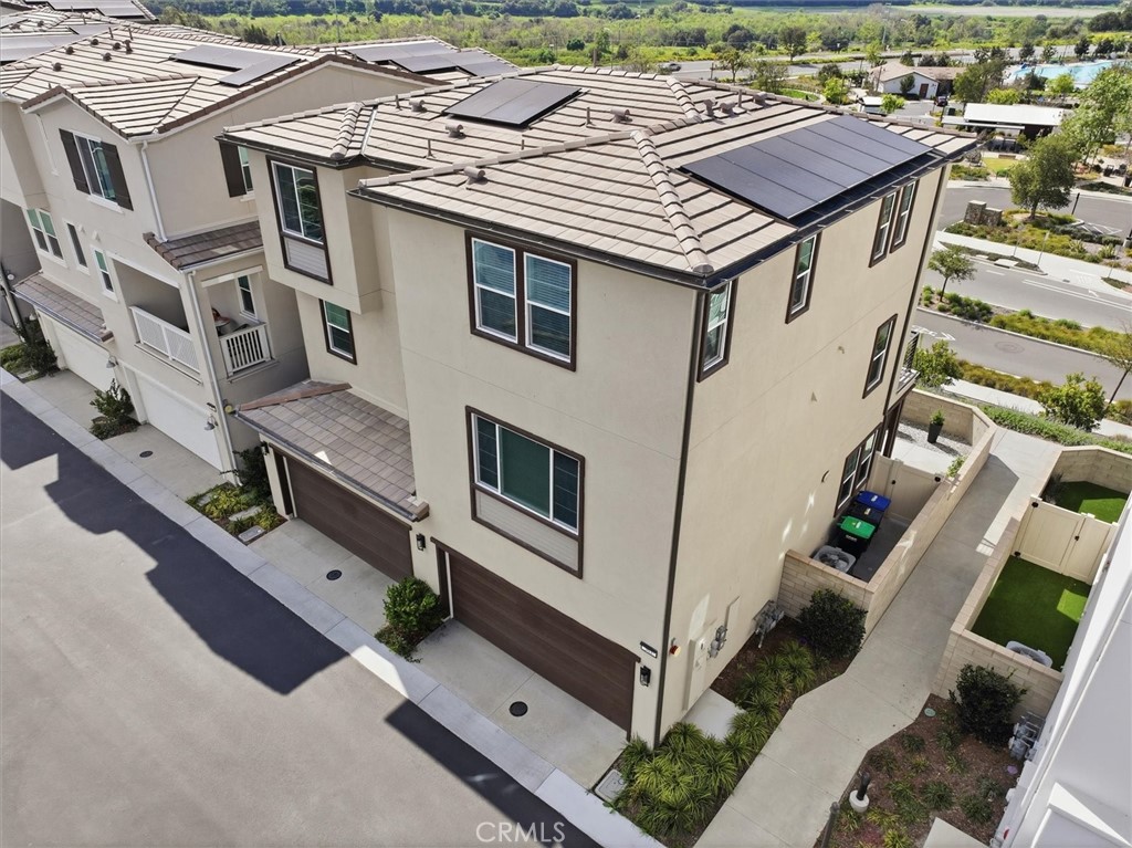 361 Gelding Way