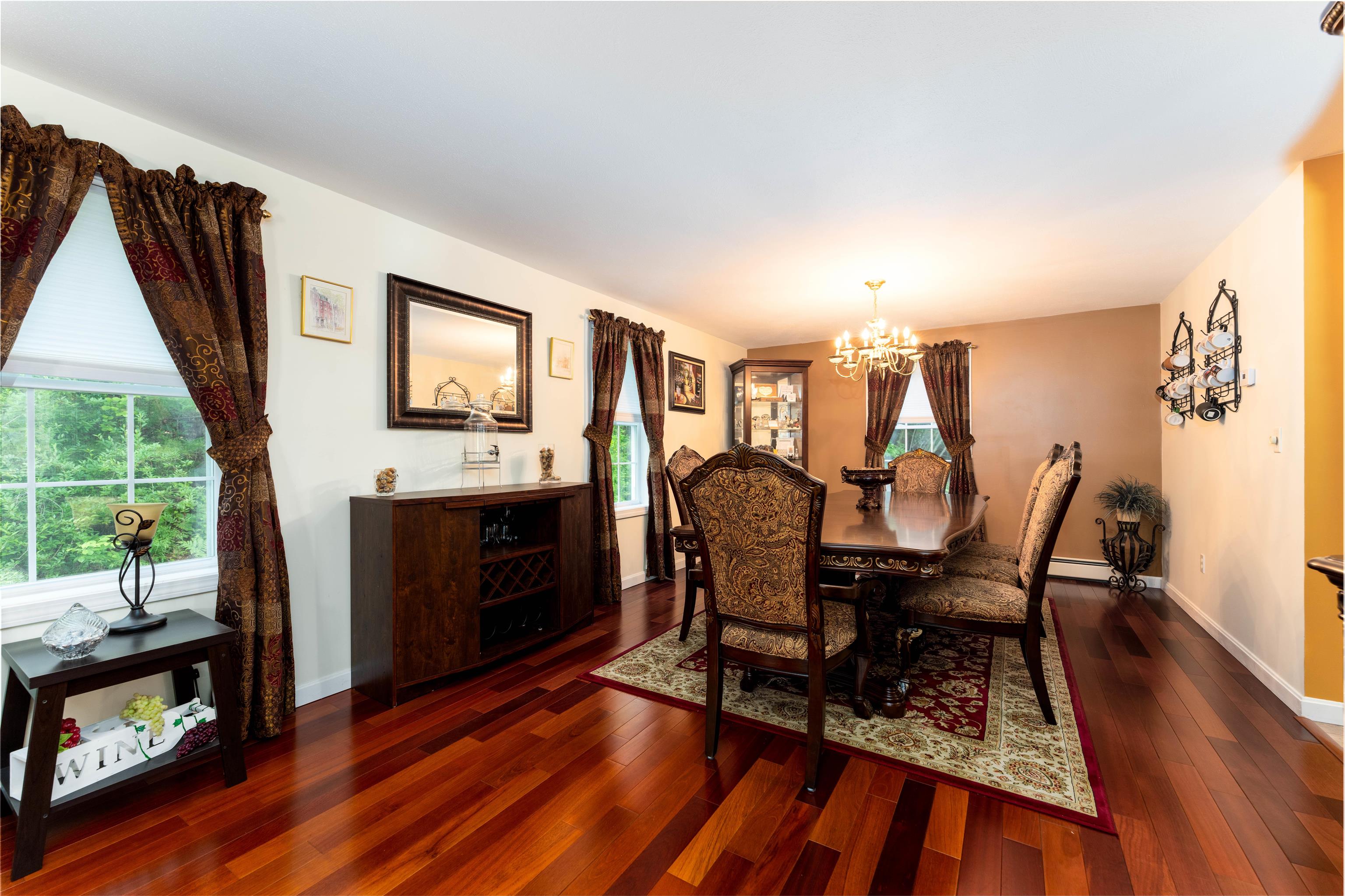 7 Williamine Drive