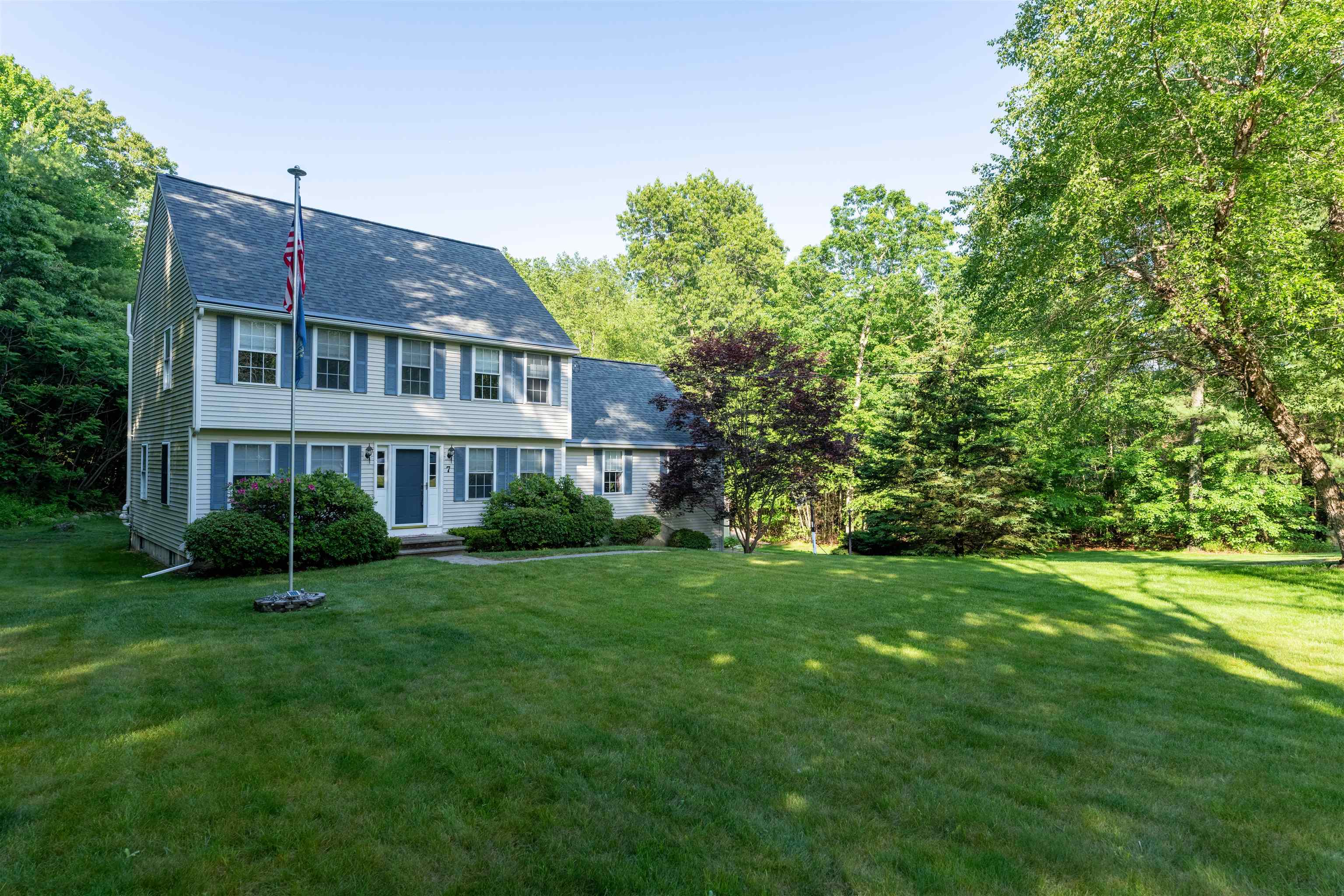 7 Williamine Drive