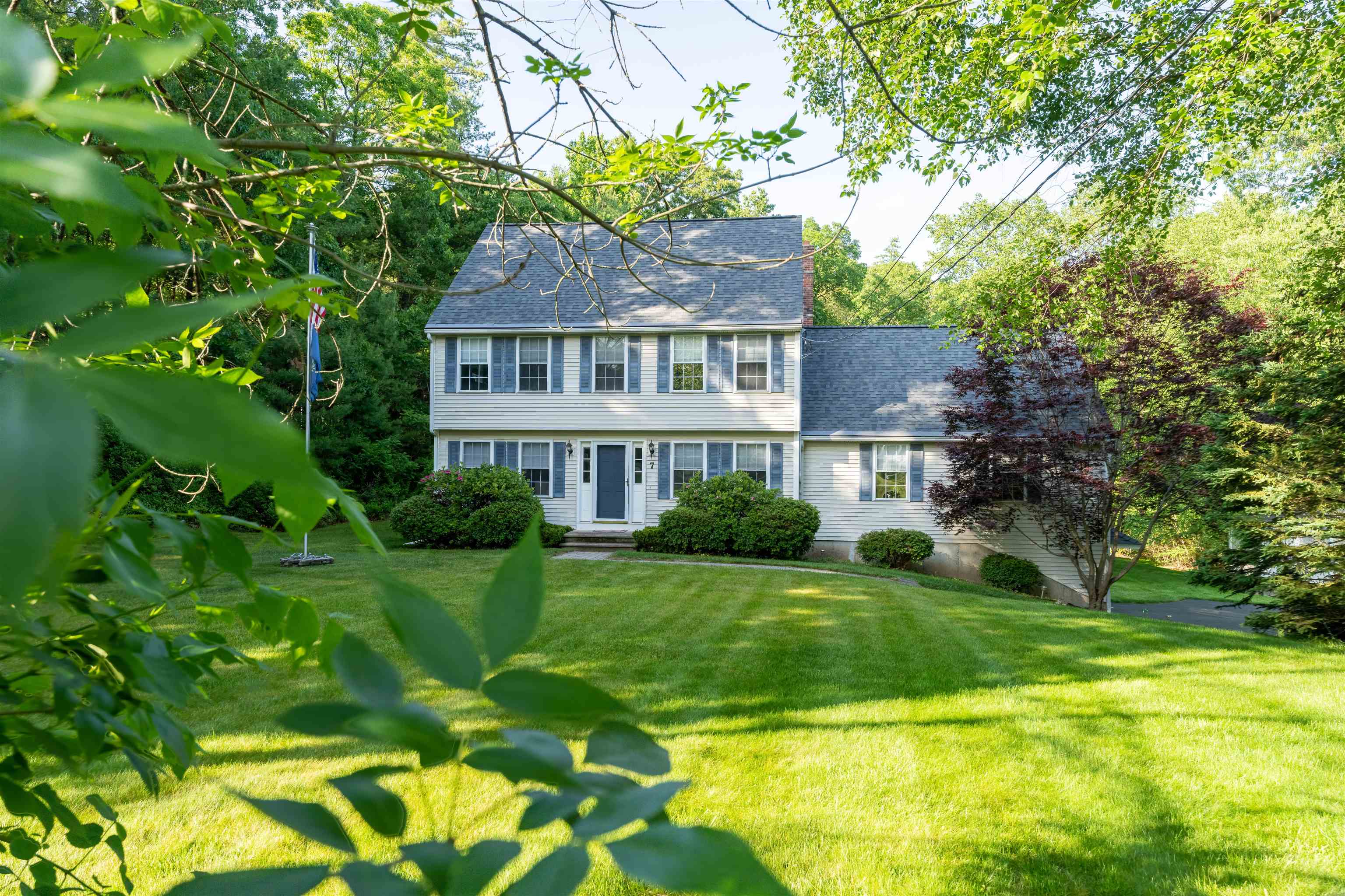 7 Williamine Drive