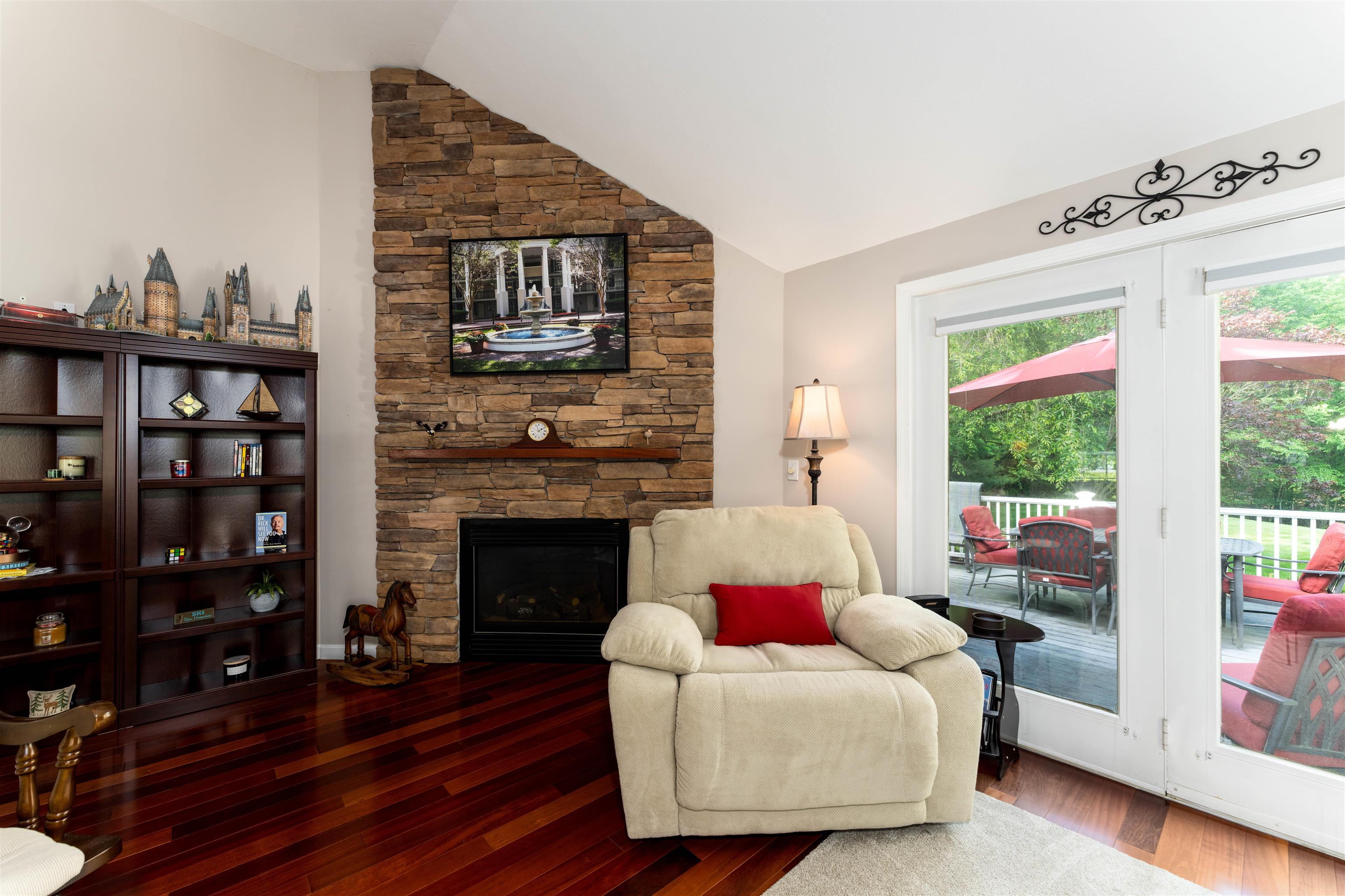 7 Williamine Drive