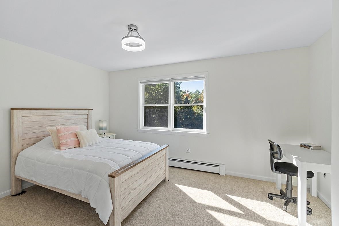 17 Deer Hollow Drive