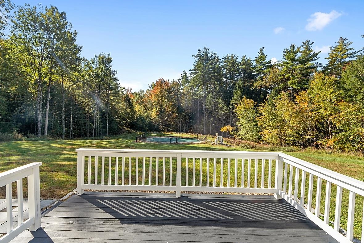 17 Deer Hollow Drive