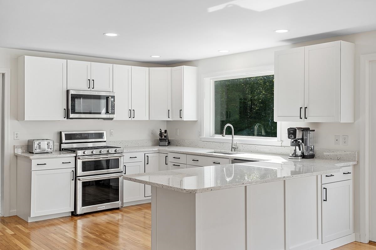 17 Deer Hollow Drive