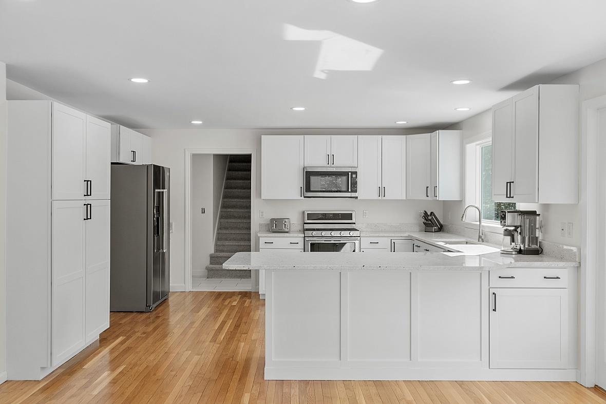 17 Deer Hollow Drive