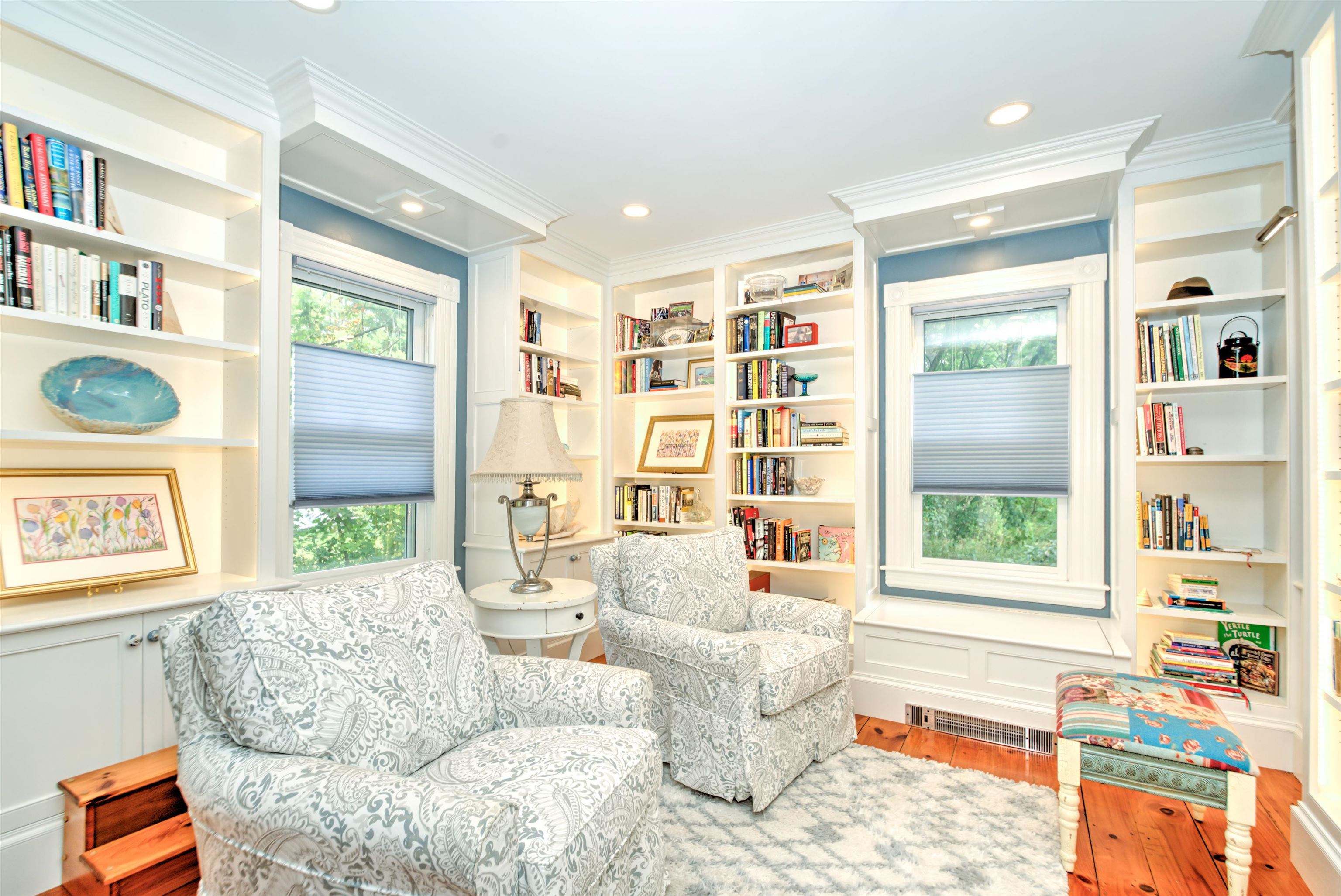 77 Jericho Road