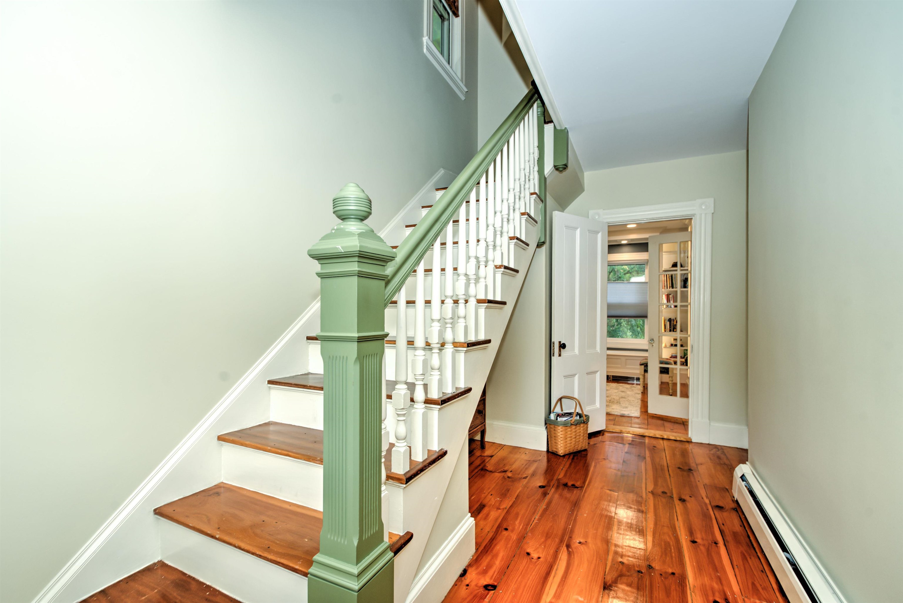 77 Jericho Road