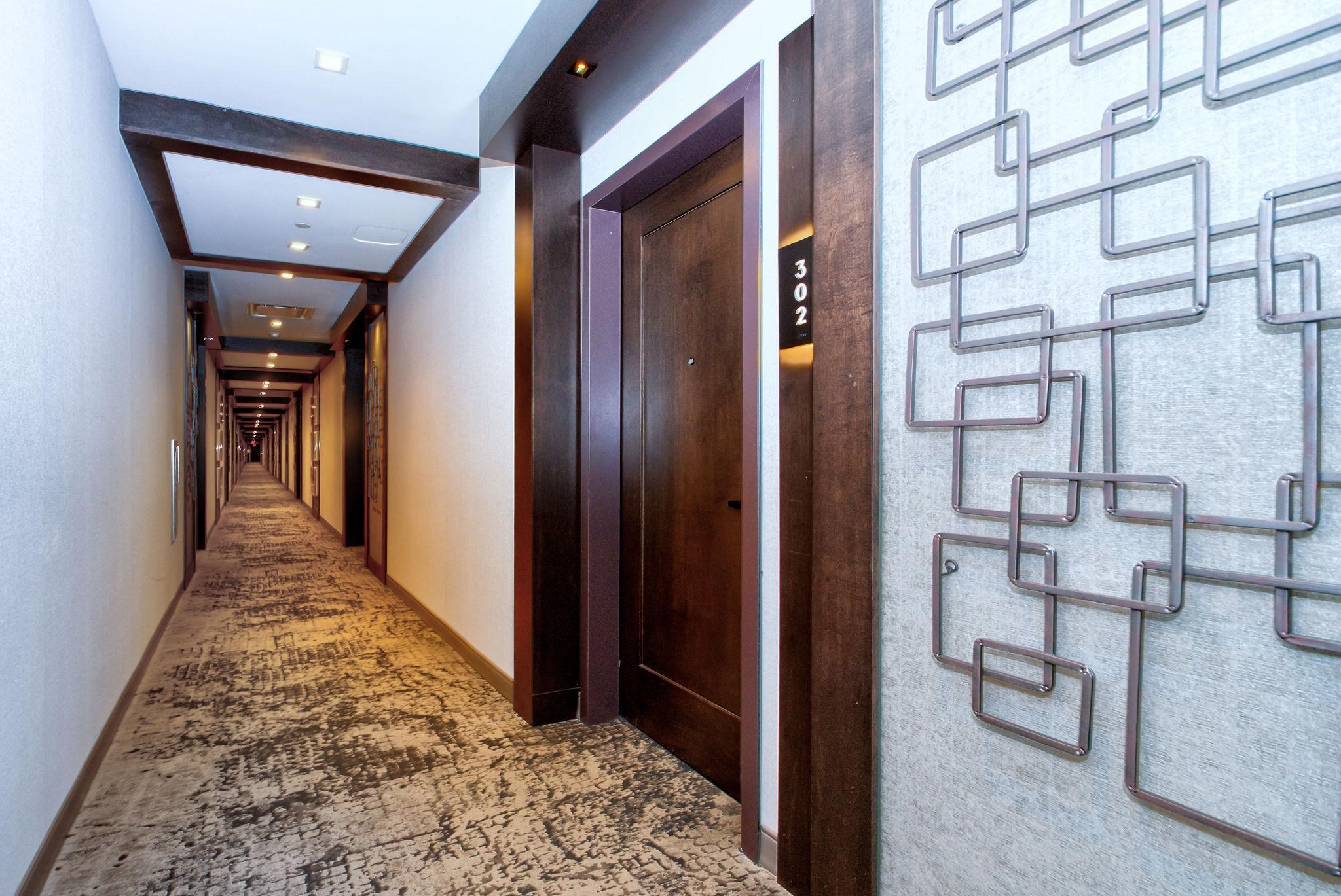 18 Artisan Drive Unit: 302