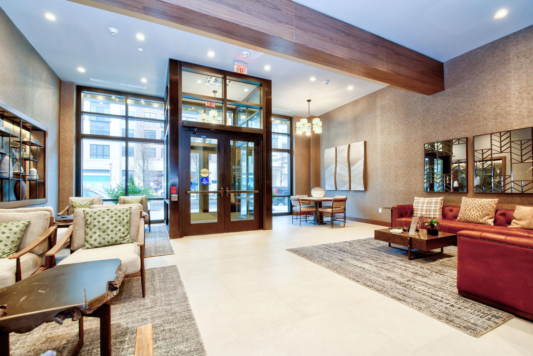 18 Artisan Drive Unit: 302