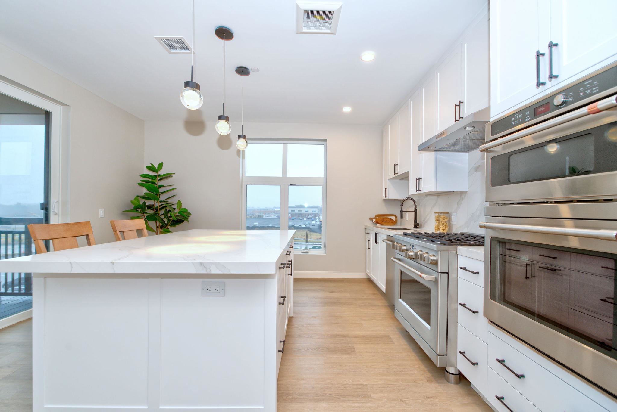 18 Artisan Drive Unit: 302