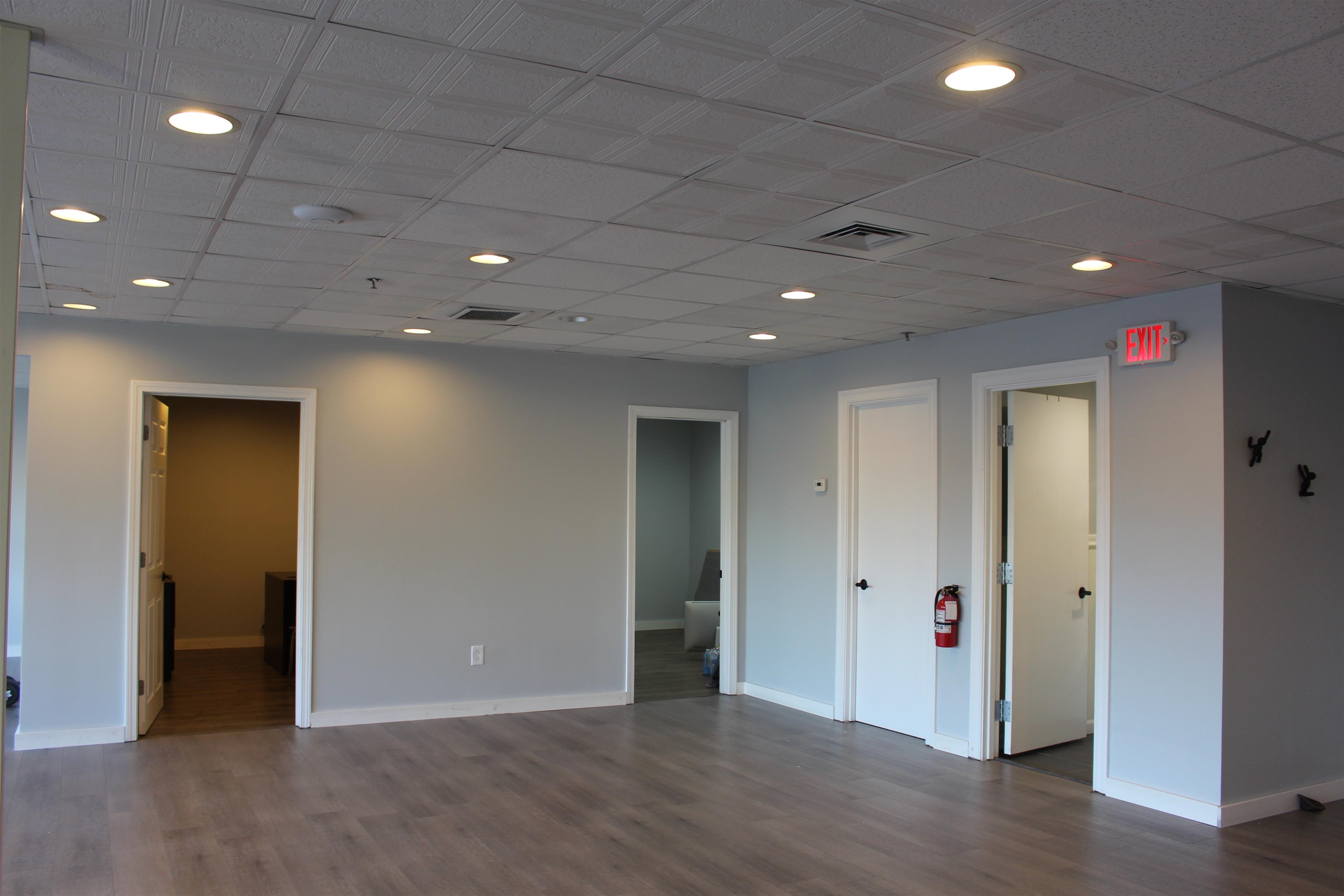 264 North Broadway Plaza Unit: 201B