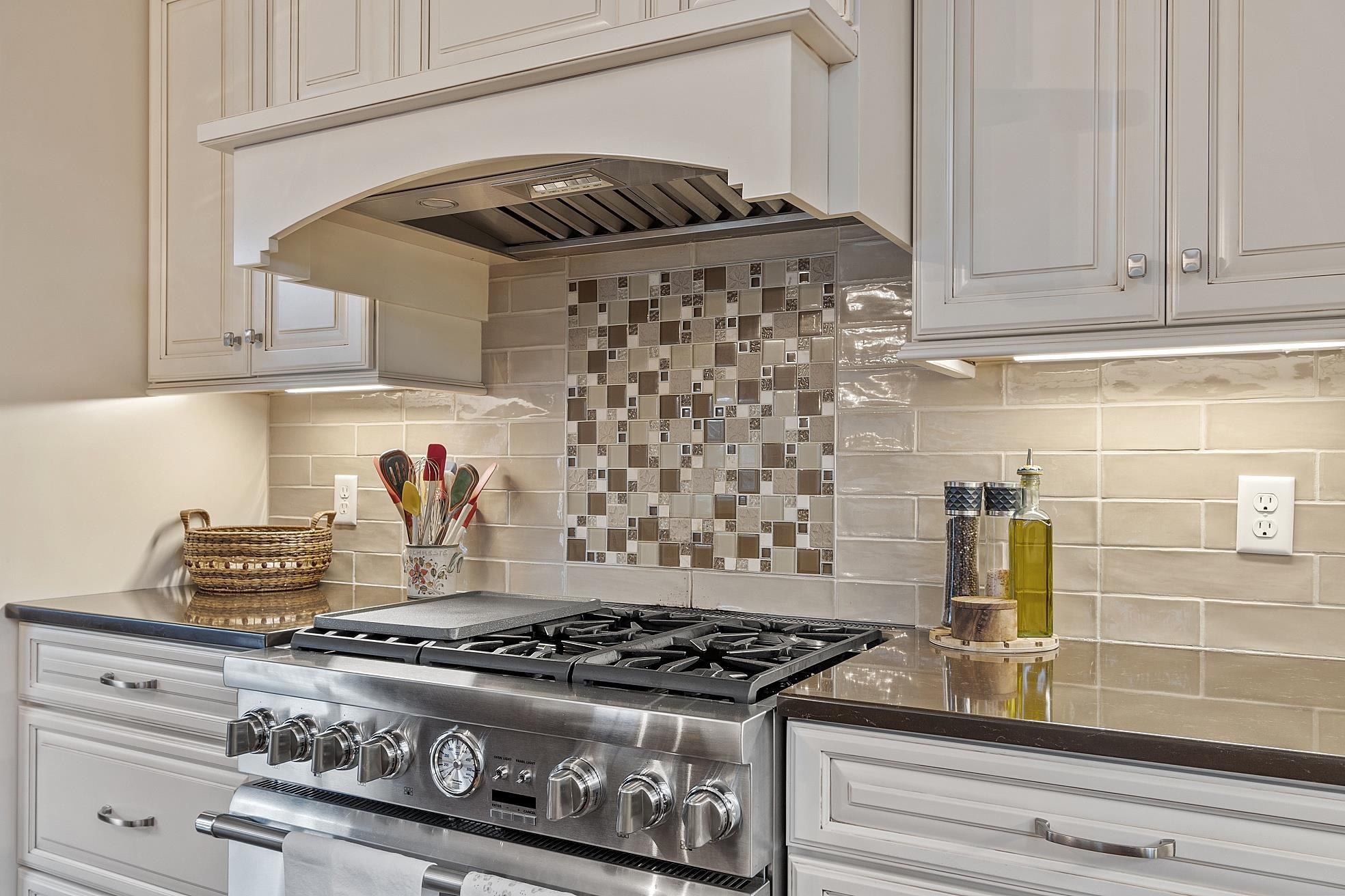 15 Orchard Blossom Road