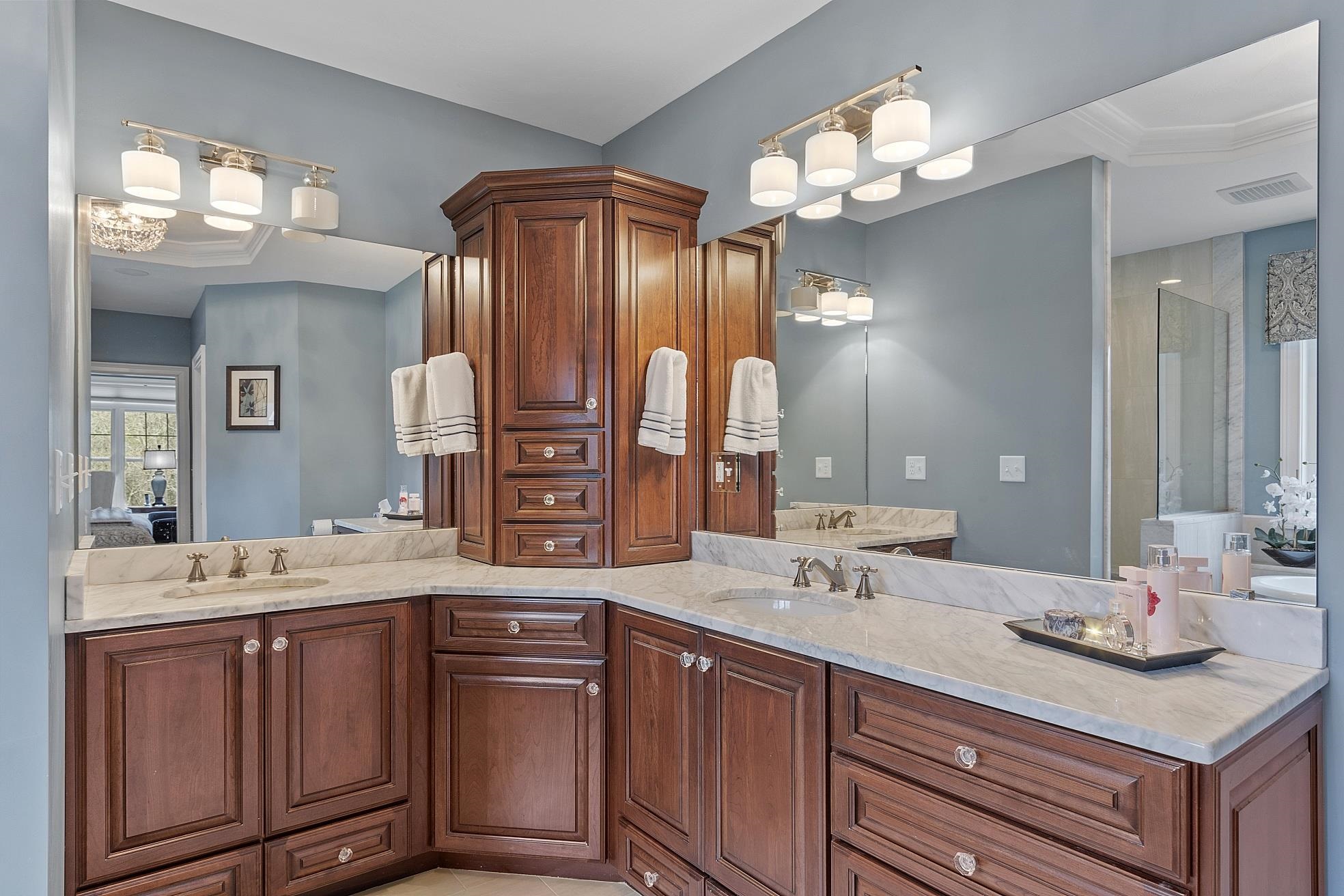 15 Orchard Blossom Road