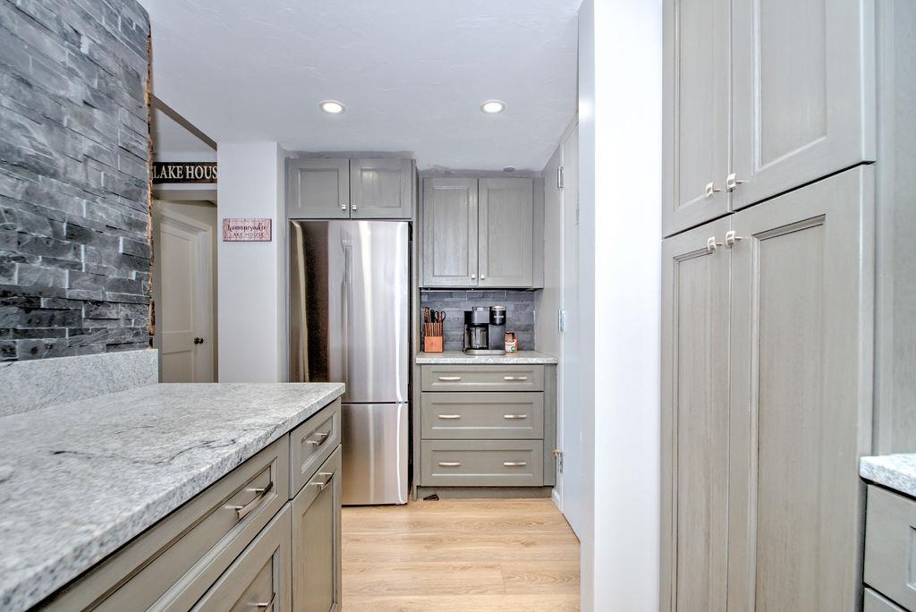 375 Endicott N Street Unit: 305